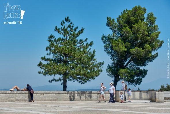 Photo © Ernesto Timor - Carte août 2018